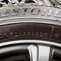 美品 スタッドレスセット アクア、フィット、シャトル など AIRNOVAの画像