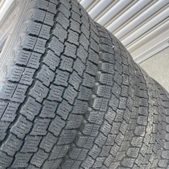 ハイエースやキャラバンに‼️スタッドレス‼️グッドイヤー‼️の画像