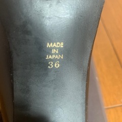 パンプス　Valentinoの画像