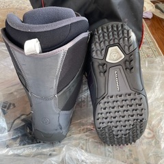 Salomon Vigil スノーボードブーツ 23.5cmの画像