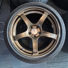アドバンレーシングtc-4 タイヤセットの画像