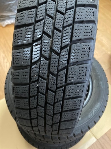 引渡し決定ｽﾀｯﾄﾞﾚｽﾀｲﾔ(ﾎｲｰﾙなし)155/65R13
