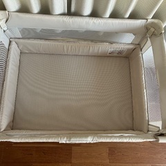 アップリカ　ベビーベッド　ココネルの画像