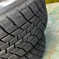 スタッドレスタイヤ195/65R15ホイール付きの画像