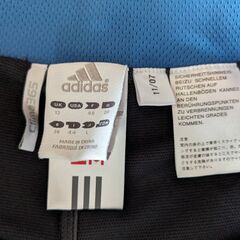 アディダス　スカート付スパッツの画像