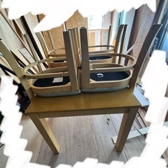 食卓テーブルの画像