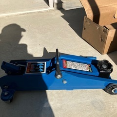 【十字レンチ付けます！】油圧式フロアジャッキ（エマーソン EM-516C）の画像