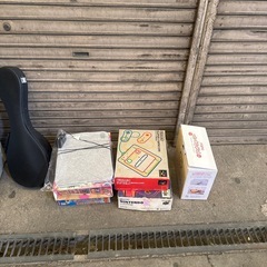 　　ゴミ箱、ゲーム機などの画像