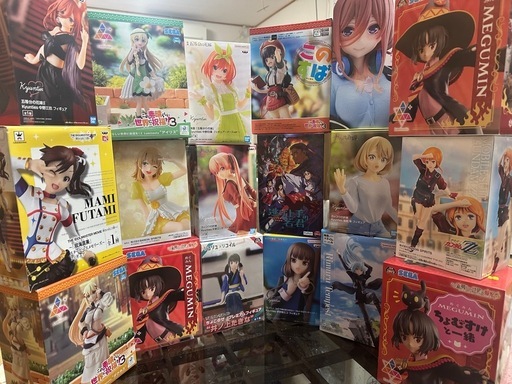 アニメキャラクター フィギュア　１８個　セットまとめ売り