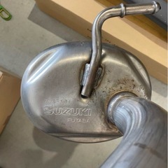 ジムニーJB64W フロントグリル　マフラーの画像