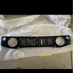 ジムニーJB64W フロントグリル　マフラーの画像