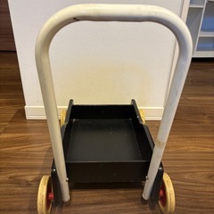 子供用キャリーの画像