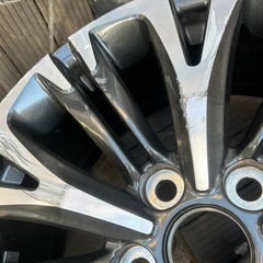 ヤリスクロス　18インチ純正アルミホイール　一本分の画像