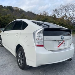 埼玉県★プリウスS LED  エディション ★ メンテナンス記録有り★禁煙車★ 修理履歴なし| 履歴なし|の画像