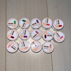 ネイリスト ジェルネイル カラージェル UV／LED対応 32個 まとめ売り ♡の画像