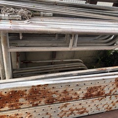 建築足場の画像