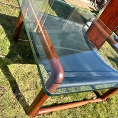 リビングテーブルの画像