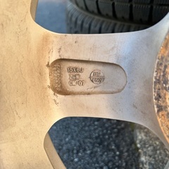 スタッドレスタイヤ　アルミホイール　トヨタ　ノア　ヴォクシー　他の画像