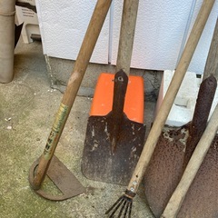 スコップ、カマなど12点まとめての画像