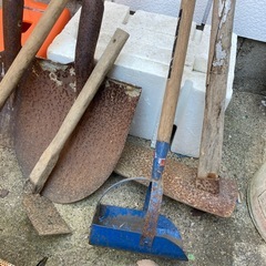 スコップ、カマなど12点まとめての画像