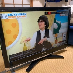 東芝　REGZA37C7000の画像