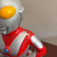 ウルトラマン貯金箱の画像