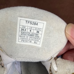 アシックスの画像