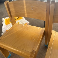 子ども椅子木製の画像