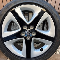 受付終了　トヨタ　50プリウス　純正　アルミタイヤ　セットの画像