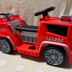電動乗用レスキュー消防車の画像