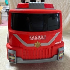 電動乗用レスキュー消防車の画像