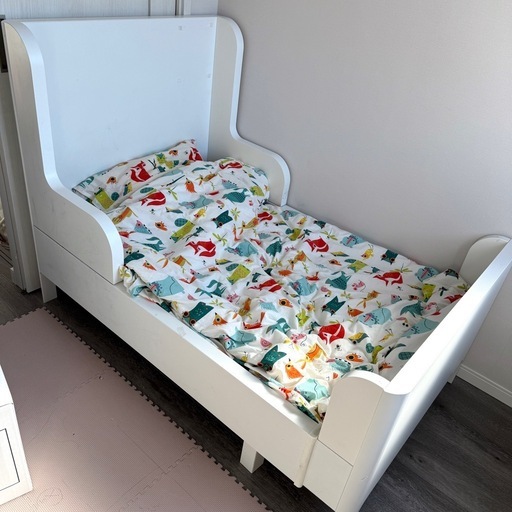IKEA伸縮可能キッズベット 3/28 土曜引き渡し可能IKEA イケアキッズベッド伸縮可能 (きょん) 中