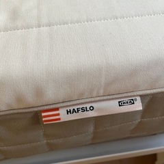 ダブルサイズベッドフレーム&スプリングマットレスの画像