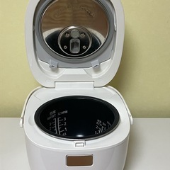 3合炊飯器の画像