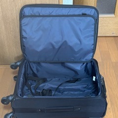 キャリーケース　の画像