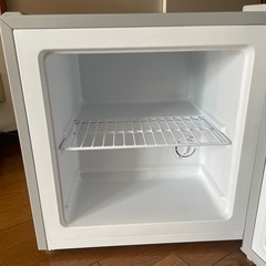 冷凍庫31L 2023年製の画像