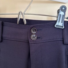 レディーススラックスの画像