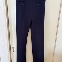 レディーススラックスの画像