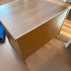 勉強机少し汚れありの画像