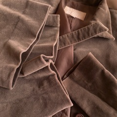 ナチュラルビューティー ベロアパンツスーツ Sの画像