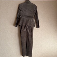 ナチュラルビューティー ベロアパンツスーツ Sの画像
