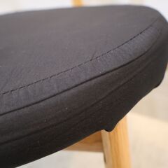 ACTUS(アクタス)で取り扱われていたLINK(リンク)ダイニングチェア2脚セットです。包み込まれるようなゆったりとした座り心地が魅力的。カフェテイストから北欧スタイルなどにもおススメ♪の画像