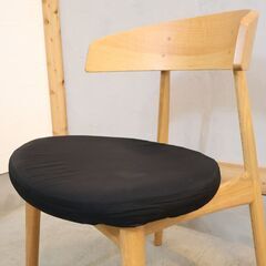 ACTUS(アクタス)で取り扱われていたLINK(リンク)ダイニングチェア2脚セットです。包み込まれるようなゆったりとした座り心地が魅力的。カフェテイストから北欧スタイルなどにもおススメ♪の画像