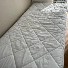 【バラ売り可】ベッド5点セット(ベッドフレーム、マットレス、敷布団、掛け布団、枕　※シーツなし)【12/20〜25のみお渡し可】の画像