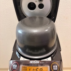 【美品】象印 圧力IH炊飯ジャー 極め炊き 5.5合炊きプレミアムブラウンの画像