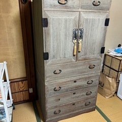 和モダン家具・箪笥／落ち着いた色味でおしゃれの画像