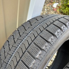 ブリヂストン スタッドレス VRX 195/55r16の画像