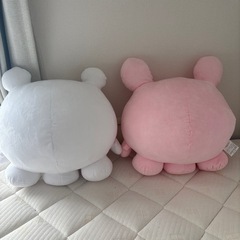 らぶいーず ダイカットクッションの画像