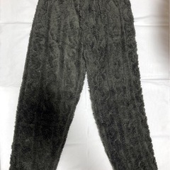 ルームウェア　もこもこ　パジャマ　ダークグレー　フリース　あったか　部屋　フリーの画像