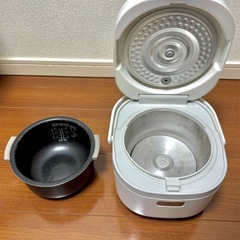シャープ ジャー炊飯器 2016年製の画像